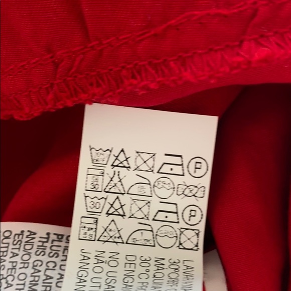 NWOT. Zara Poplin Red Frill Shoulder Top. Size M. - Picture 8 of 8